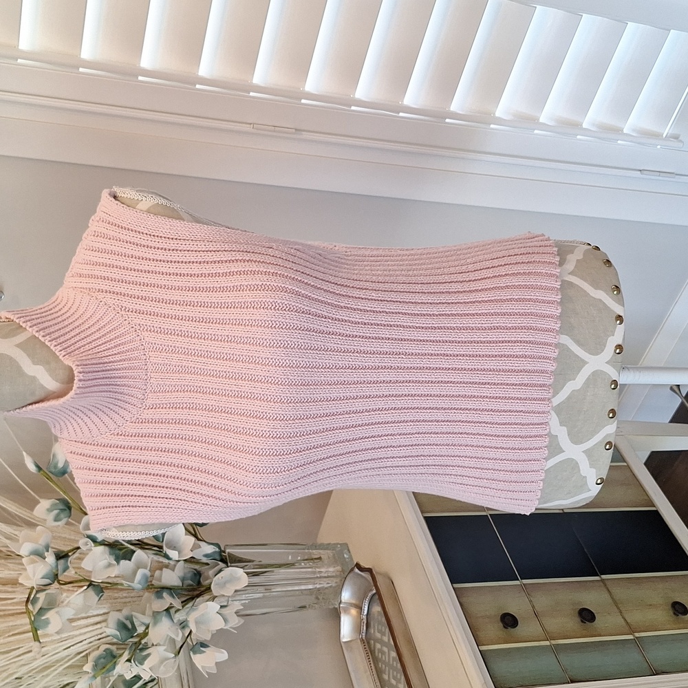 [L] sweater vest